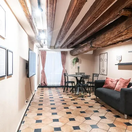 Giano Host - San Bernardo Apartamento *