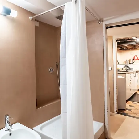 Giano Host - San Bernardo Γένοβα