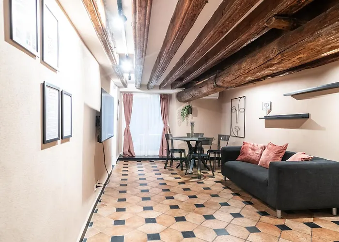 Giano Host - San Bernardo Daire *