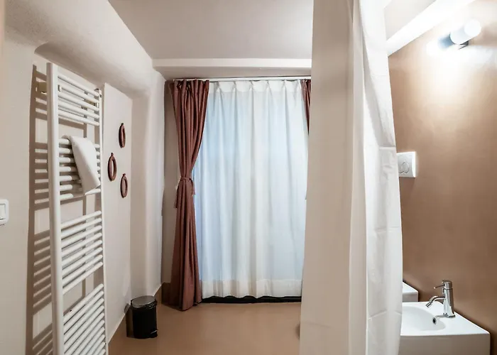 Daire Giano Host - San Bernardo *