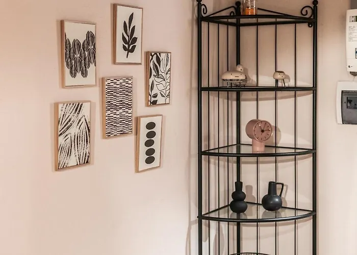 Giano Host - San Bernardo Daire *