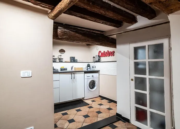 Giano Host - San Bernardo Daire Cenova