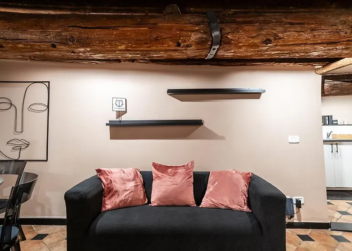 Giano Host - San Bernardo *